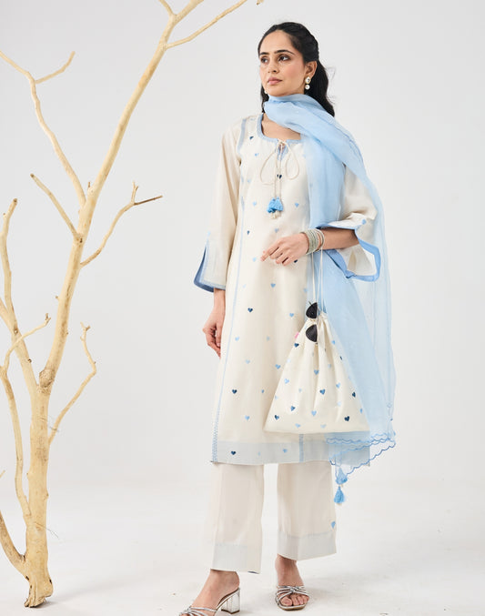 Dilzaah Aline Suit set with Solid Heart Embroidery