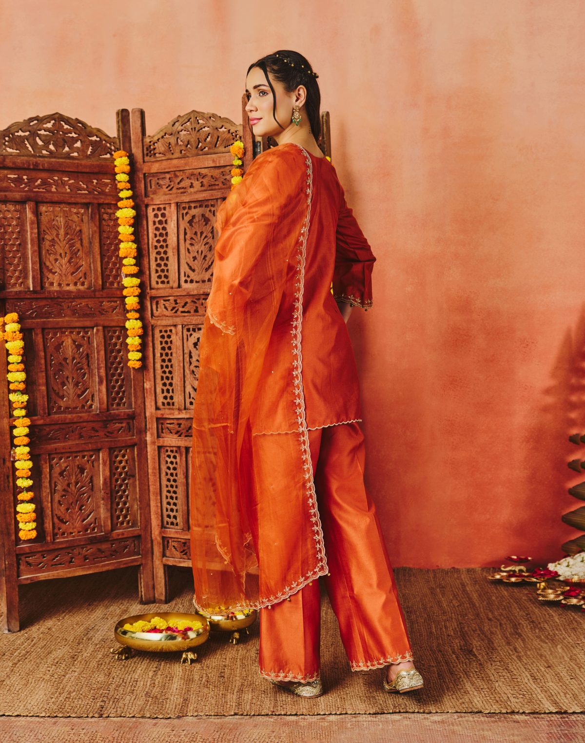Noorani Short Straight Suit set