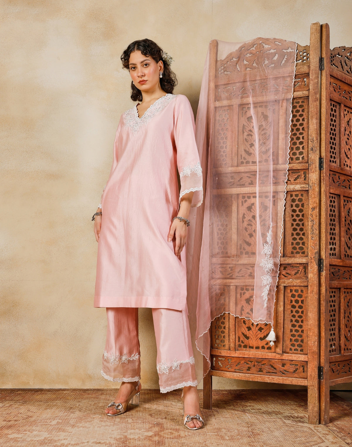 Bandhan Aline suit set