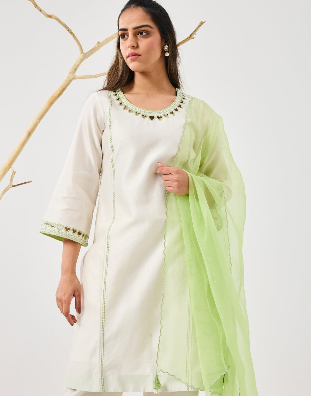 Dilzaah Aline Suit with Cut Heart work