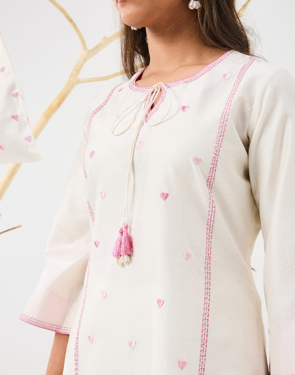Dilzaah Aline Suit set with Solid Heart Embroidery